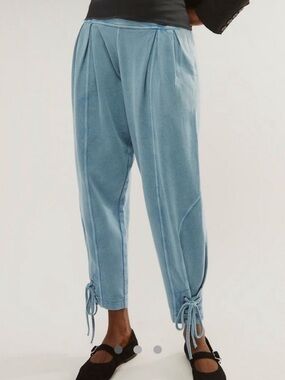 Free People One Billie Pant S in Blue